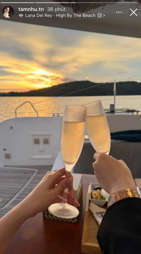 Nàng hậu gen Z và bạn trai doanh nhân đã bí mật chụp ảnh cưới