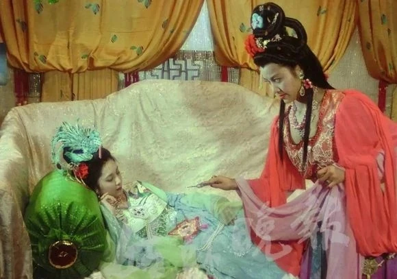 Nữ yêu quái mạnh nhất 