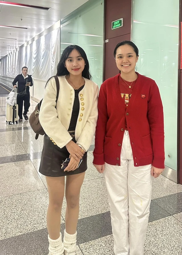 Quỳnh Anh - vợ Duy Mạnh lột xác với những lần lên đồ xinh như công chúa, chuẩn tiểu như nhà trâm anh thế phiệt