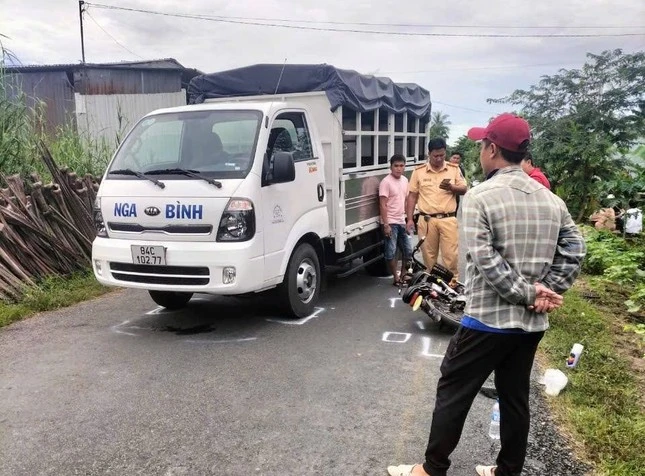 Vụ nổ súng ở Vĩnh Long: Nguyên Trưởng Công an huyện khẳng định không có quan hệ với tài xế xe tải
