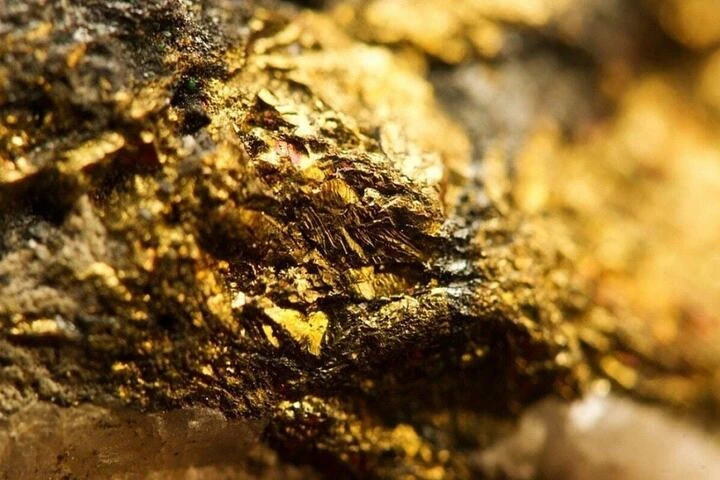 Phát hiện 12 mỏ vàng, dự báo hơn 10 tấn ở Trung Trung Bộ