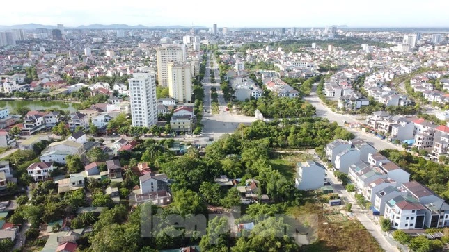 Hơn 3.500 cán bộ, công chức ở Nghệ An dôi dư sau sắp xếp đơn vị hành chính