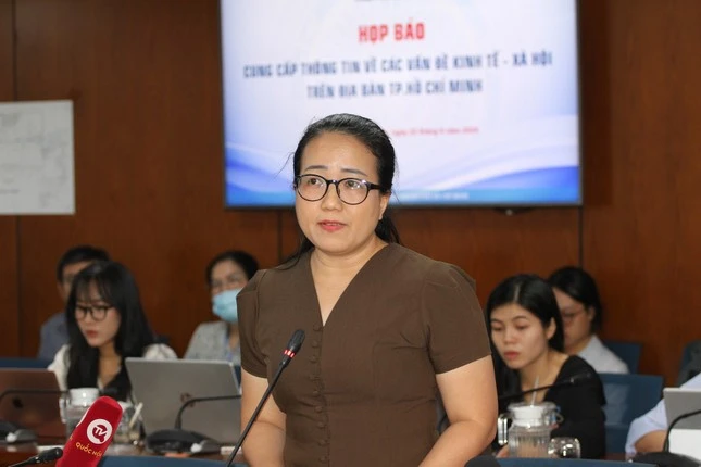Xử lý vụ Phương Lê chế lời Quốc ca