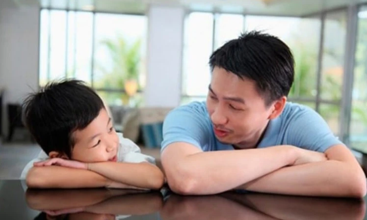 Cha mẹ có 3 
