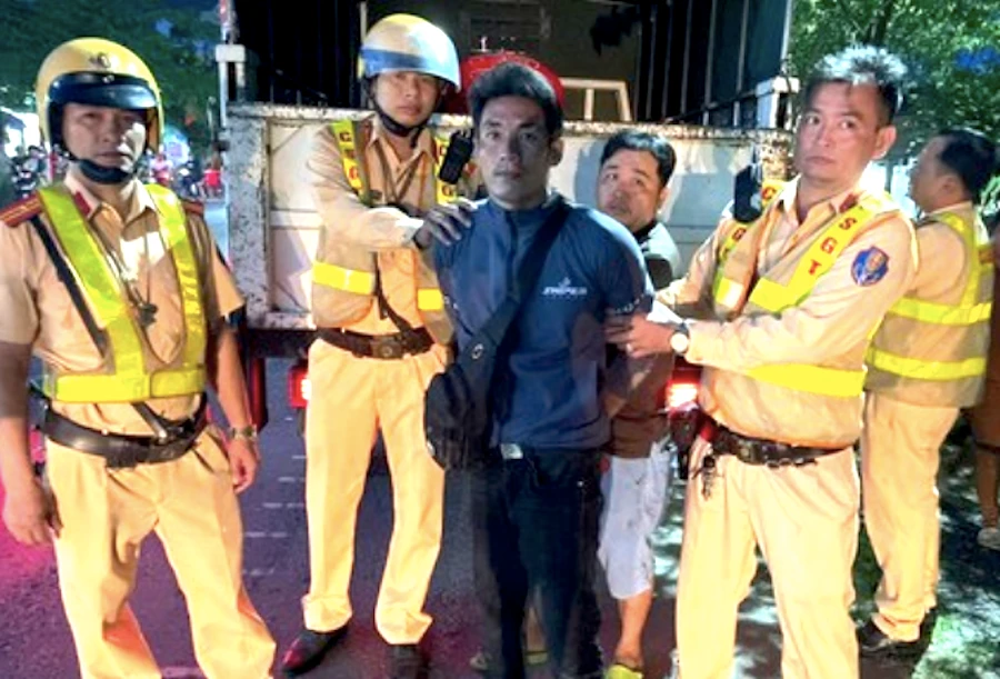Nghi phạm sát hại người phụ nữ tại nhà riêng bị bắt khi chuẩn bị trốn ra nước ngoài