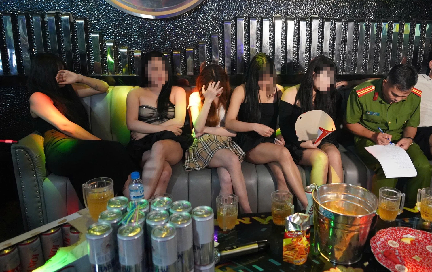 Một quán karaoke ở Thanh Hóa xây 