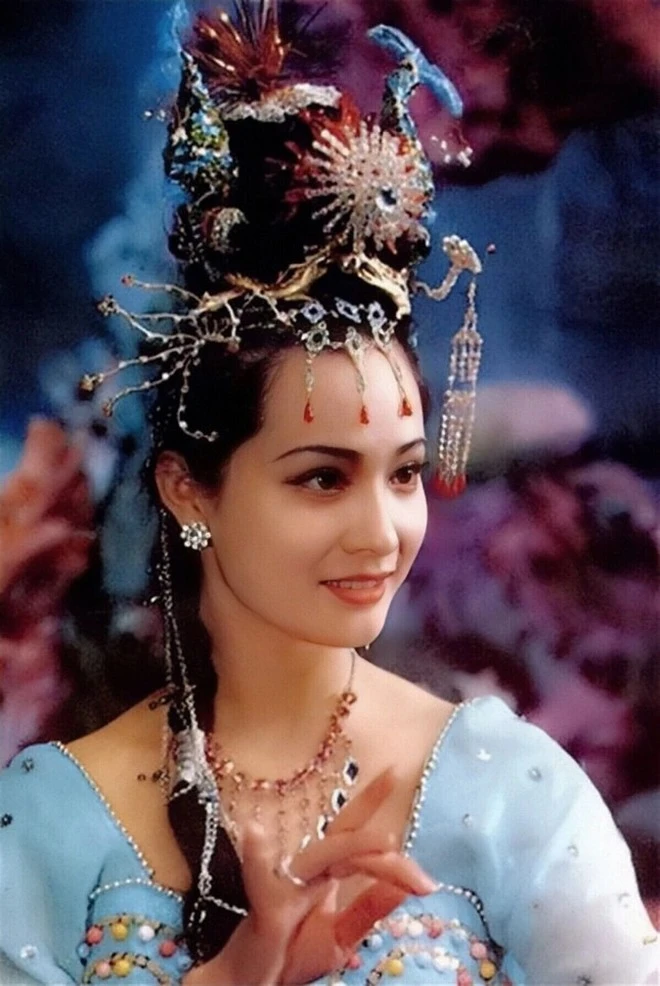 10 công chúa đẹp nhất Trung Quốc: Lưu Diệc Phi chỉ xếp thứ 6, hạng 1 đến cả thần tiên cũng không sánh bằng
