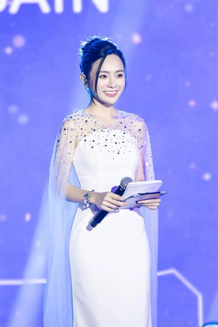 Thu Thuỷ - học trò Mỹ Tâm giờ ra sao sau cuộc thi The Voice?