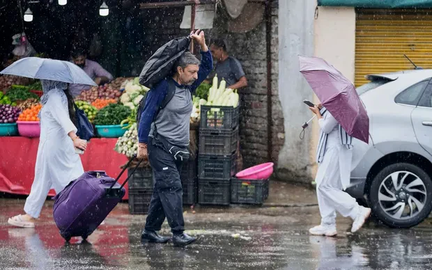 Vì sao châu Á liên tiếp hứng chịu mưa lớn cực đoan?
