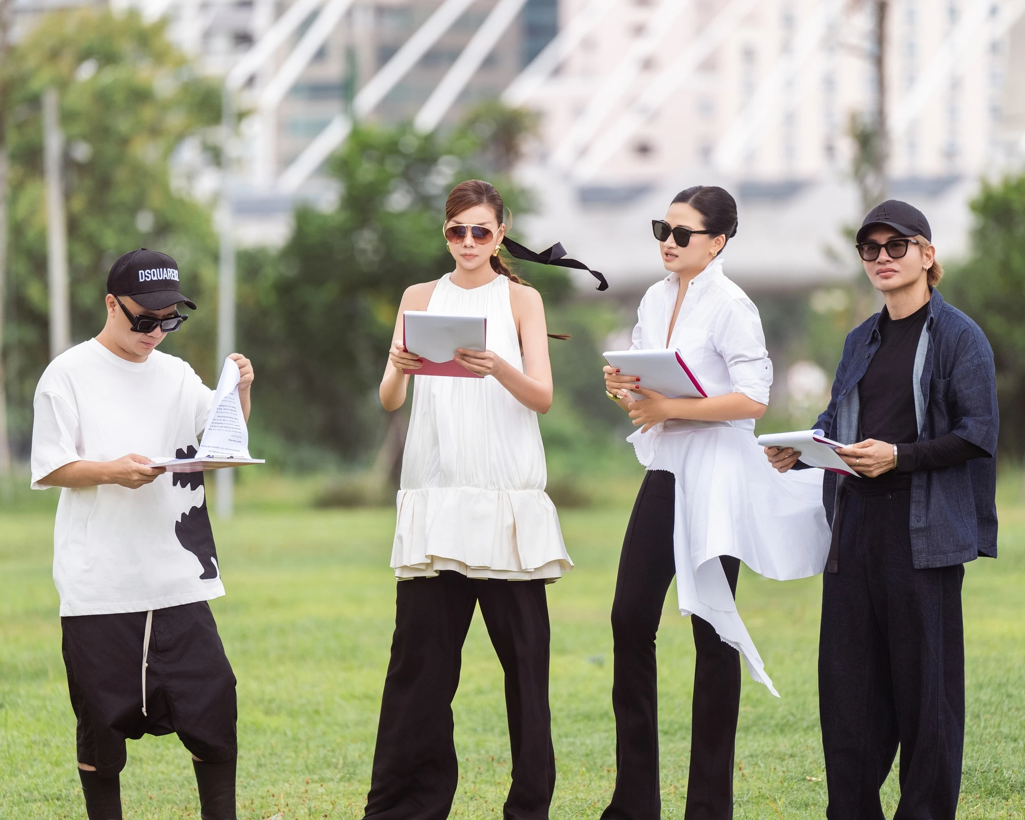 Nàng Mơ bị đuổi khỏi set quay ngay tập 1 Vietnam's Next Top Model: 