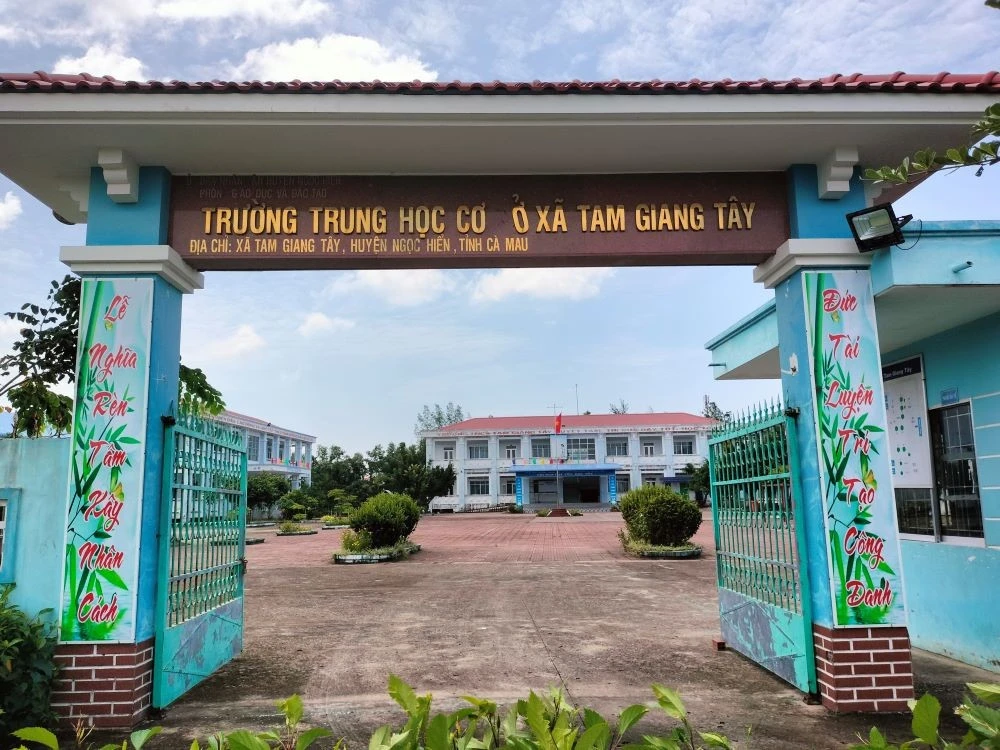 Vụ hiệu trưởng bị 7 năm tù vì 
