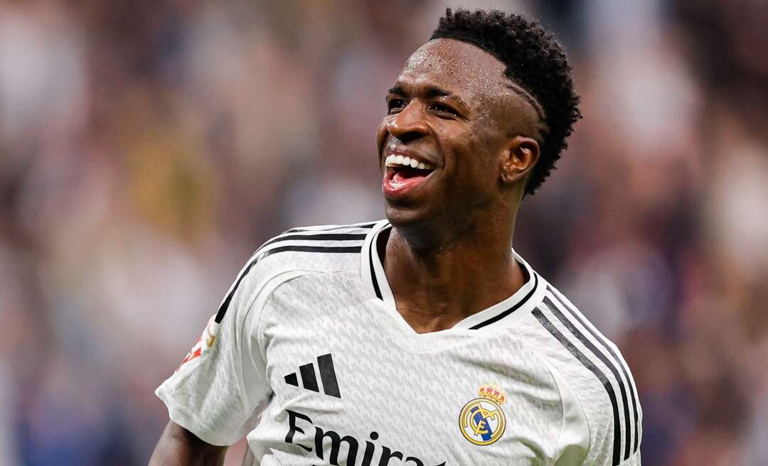 Vinicius ghi hat-trick, Real Madrid thắng hủy diệt Osasuna