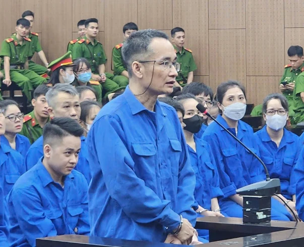 45 đối tượng hầu tòa vì cắt ghép ảnh người thân con nợ đăng lên trang 