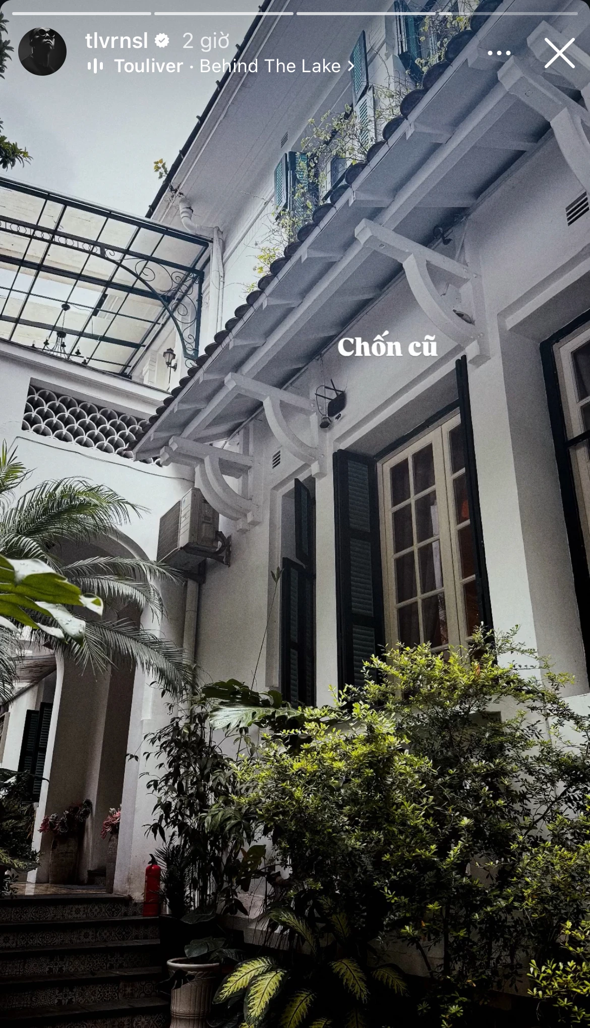 Tóc Tiên lẻ bóng về TP.HCM, Touliver lại có hành động đối lập giữa lúc rầm rộ loạt tin đồn
