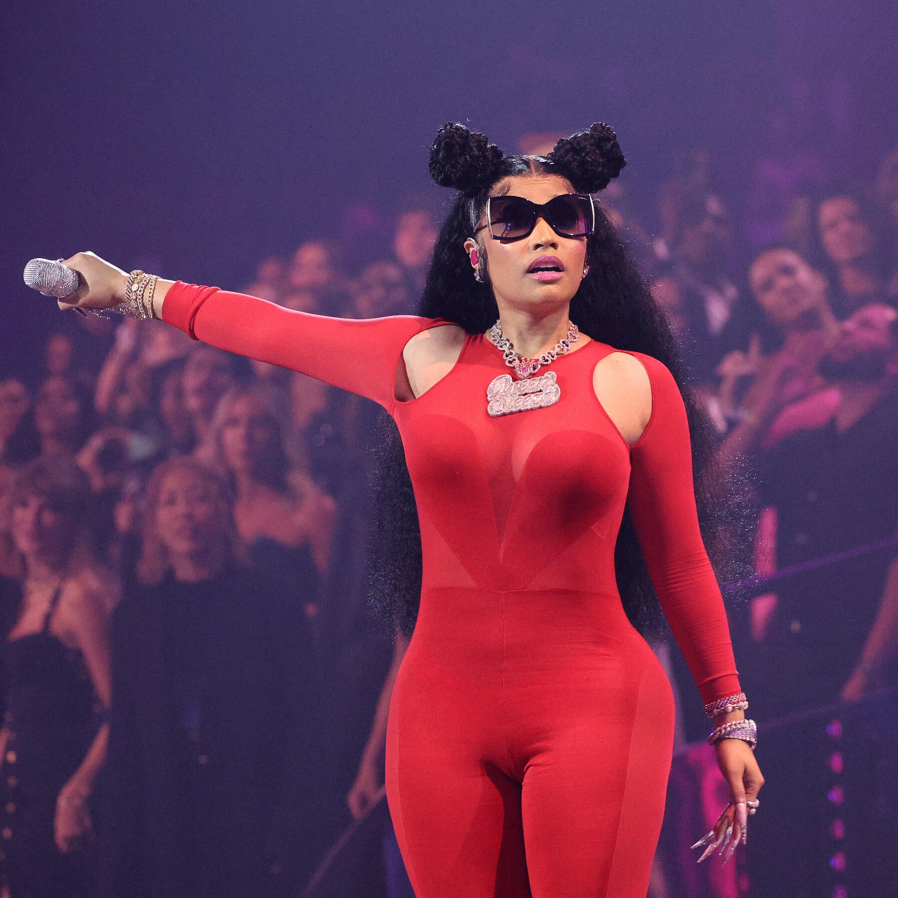 Lịch sử làng rap lặp lại: Nicki Minaj và Cardi B lại khơi mào drama