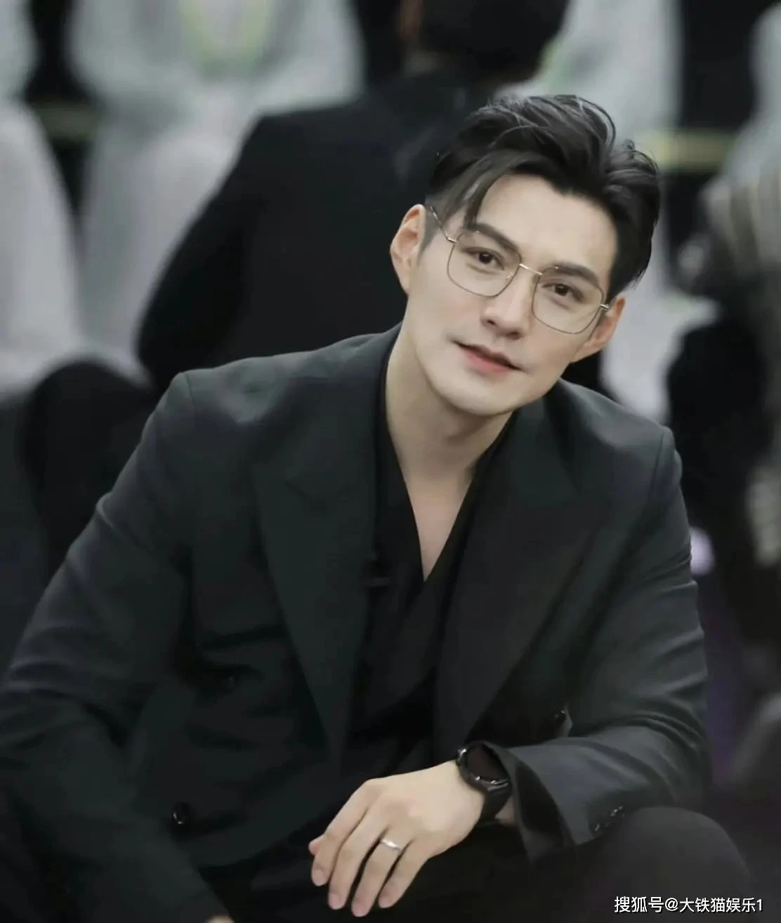 Mỹ nam đẹp đến mức như 