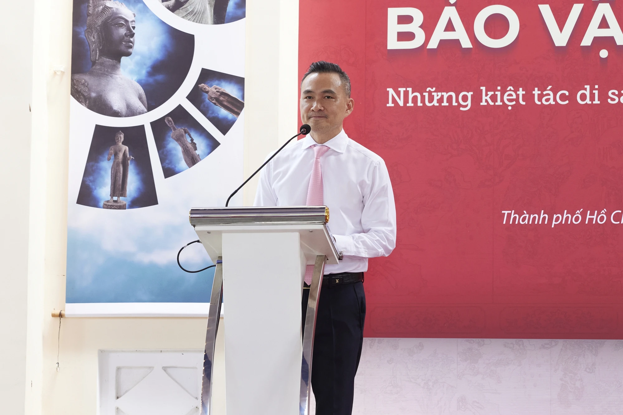 Nam diễn viên Việt sở hữu bộ sưu tập cổ vật siêu hiếm, vừa được công nhận Bảo vật quốc gia