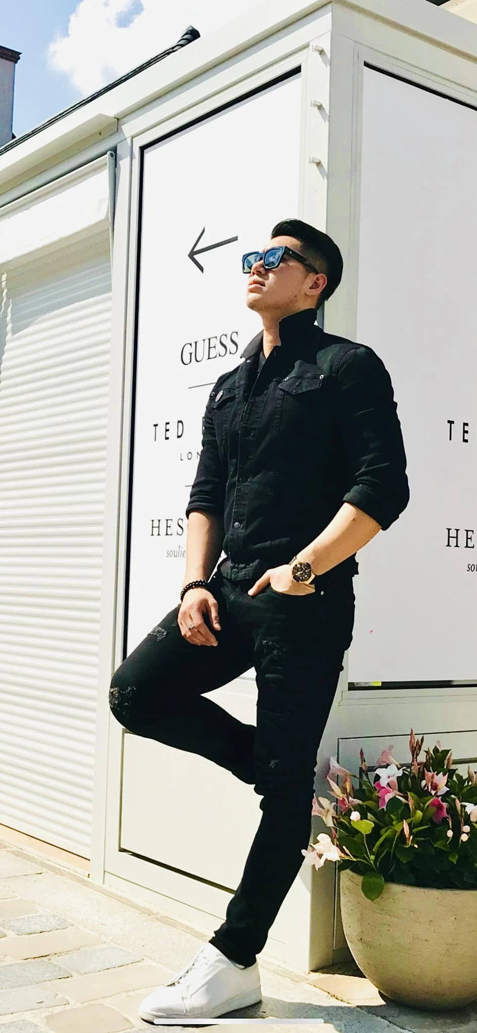 Nam diễn viên bỏ showbiz ra Hà Nội kết hôn với bạn gái hơn 15 tuổi, U40 kín tiếng, niệm Phật hàng ngày