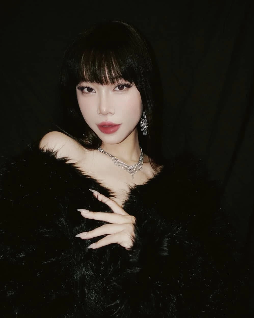 Song Luân gặp rắc rối mới liên quan Juky San