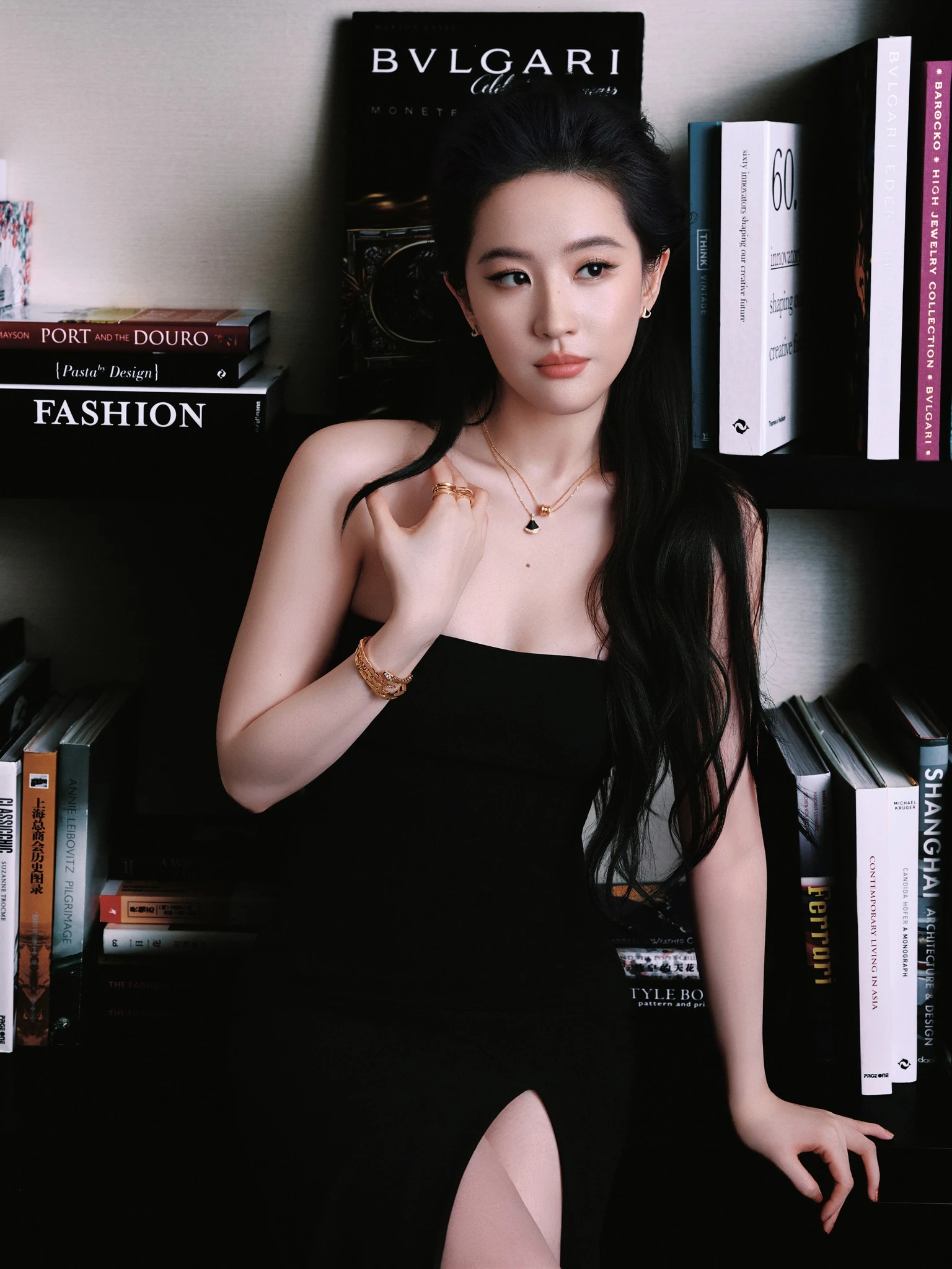 37 tuổi, Lưu Diệc Phi rũ bỏ hình tượng “thần tiên tỷ tỷ”, bước vào vai diễn gai góc nhất sự nghiệp