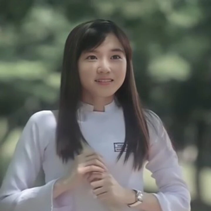 Mỹ nhân Hàn đổi đời nhờ diện áo dài Việt, cứ xuất hiện là tẩy não cả thế giới!