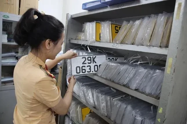 Công an Hà Nội thông báo các điểm đăng ký xe trên địa bàn thành phố từ 1/7