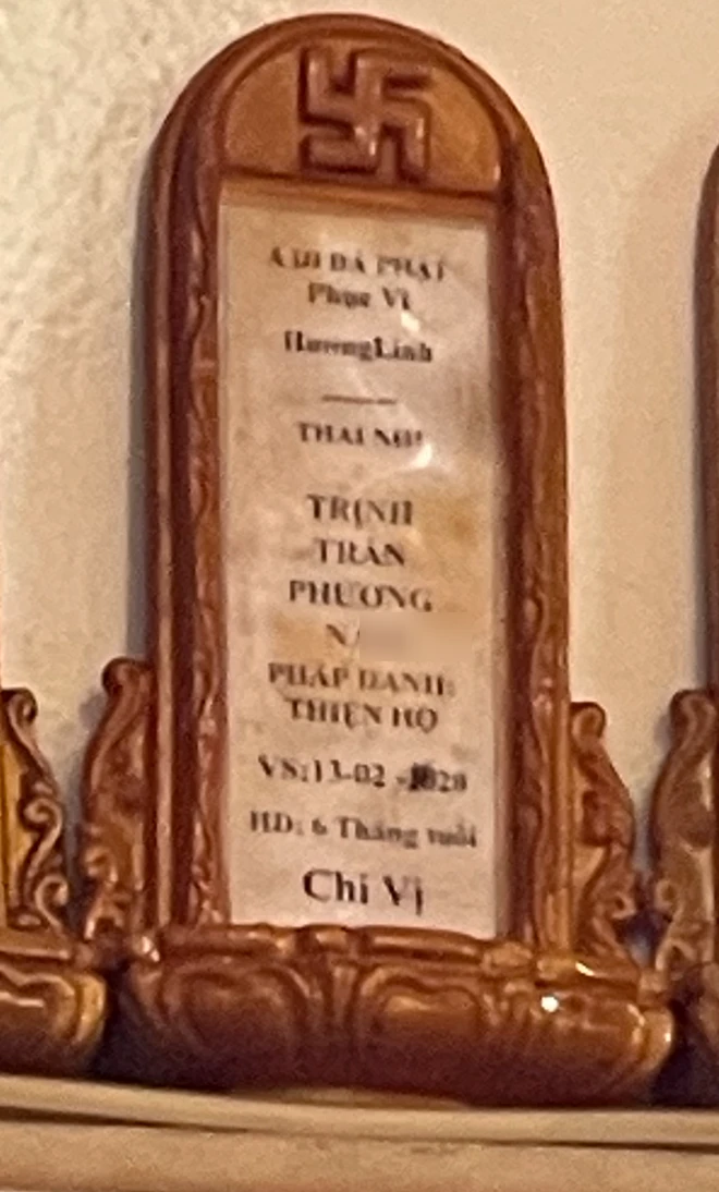 Điều bí ẩn gây hoang mang nhất trong bức ảnh 2 tấm bài vị từng được Thiên An đăng tải