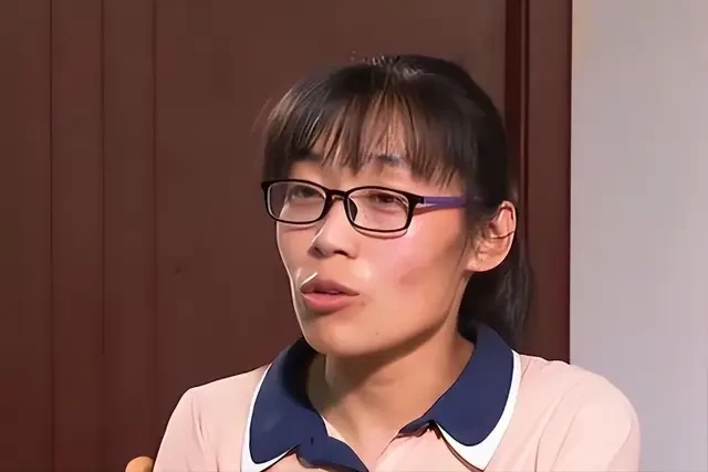 Nữ sinh đỗ ĐH điểm cao nhưng chưa từng nhận được giấy báo trúng tuyển, 16 năm sau thi lại thì được nhà trường thông báo: Em đã có bằng tốt nghiệp ở đây