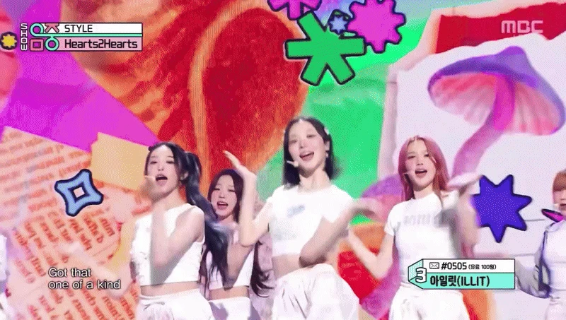 Bóc mẽ nhóm nữ không lỗ hổng visual lần đầu tiên hát live kể từ khi debut