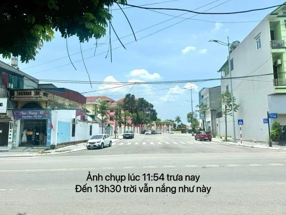 Trước giông lốc, Hạ Long vẫn nắng gắt: Xin đừng vội đổ lỗi cho các nạn nhân vụ lật tàu