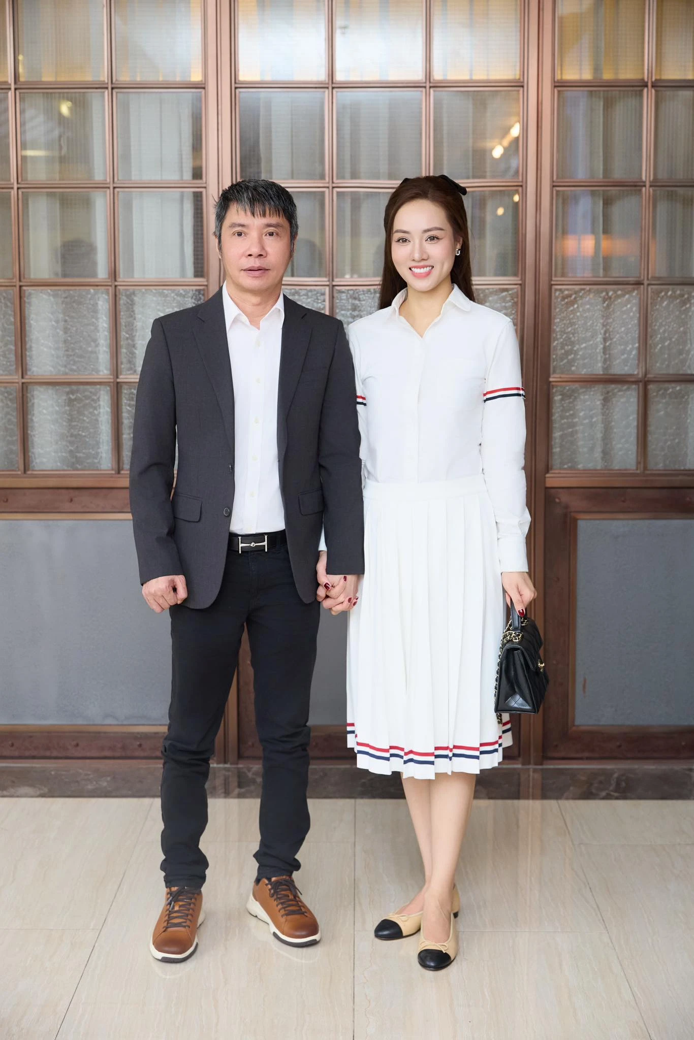 Vợ NSND Công Lý lên tiếng về thông tin 