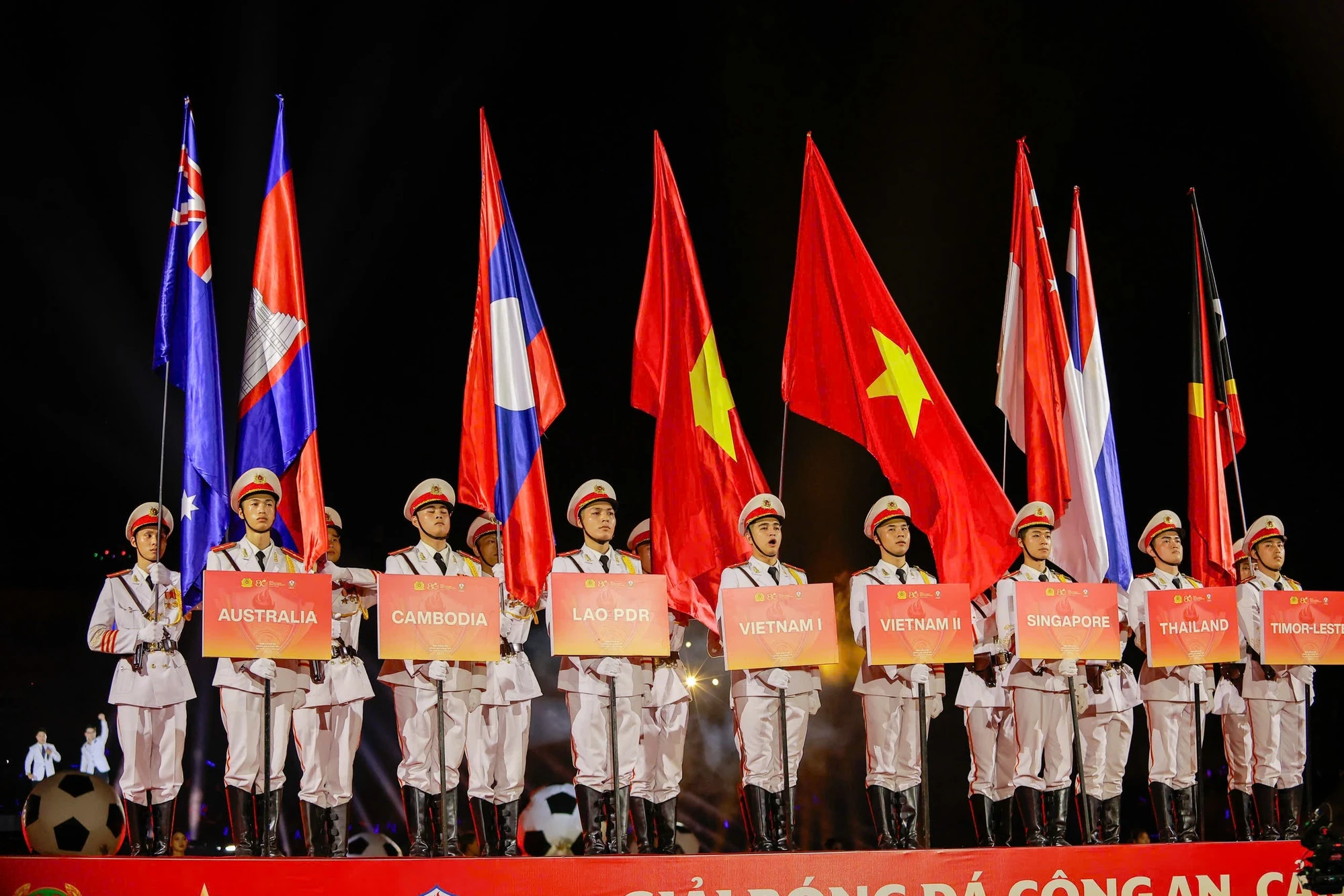 Lễ khai mạc giải bóng đá Công an - Cảnh sát ASEAN mở rộng 2025 đẳng cấp như Asian Cup