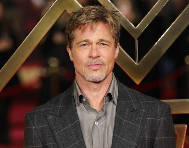 Brad Pitt vướng vào vụ lừa tình