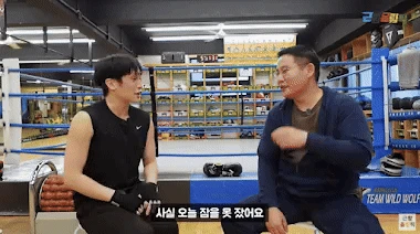 Ca sĩ đình đám lâm cảnh cơ cực: Bốc vác kiếm sống, cả cha lẫn mẹ qua đời rồi lại bị chị gái bỏ rơi