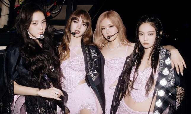 BLACKPINK hội tụ đông đủ