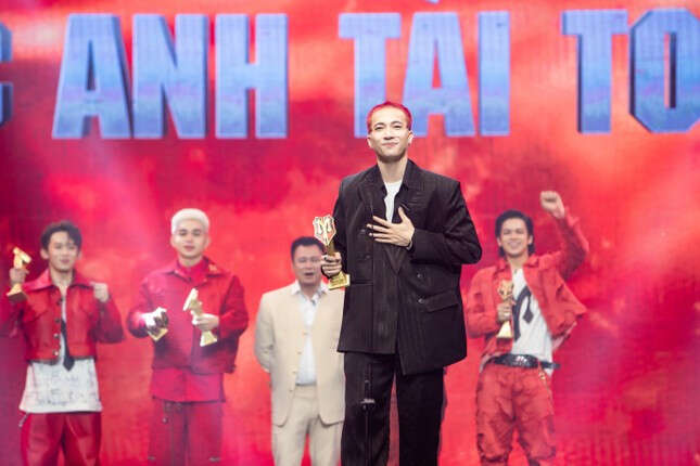 Sau show Anh Trai, S.T Sơn Thạch nói không thích ai nữa