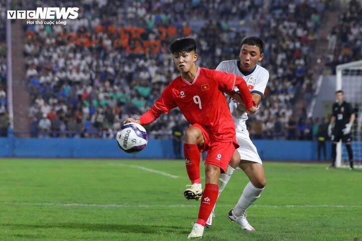 HLV U17 Việt Nam: 'Rất tiếc khi bàn thắng không đến'