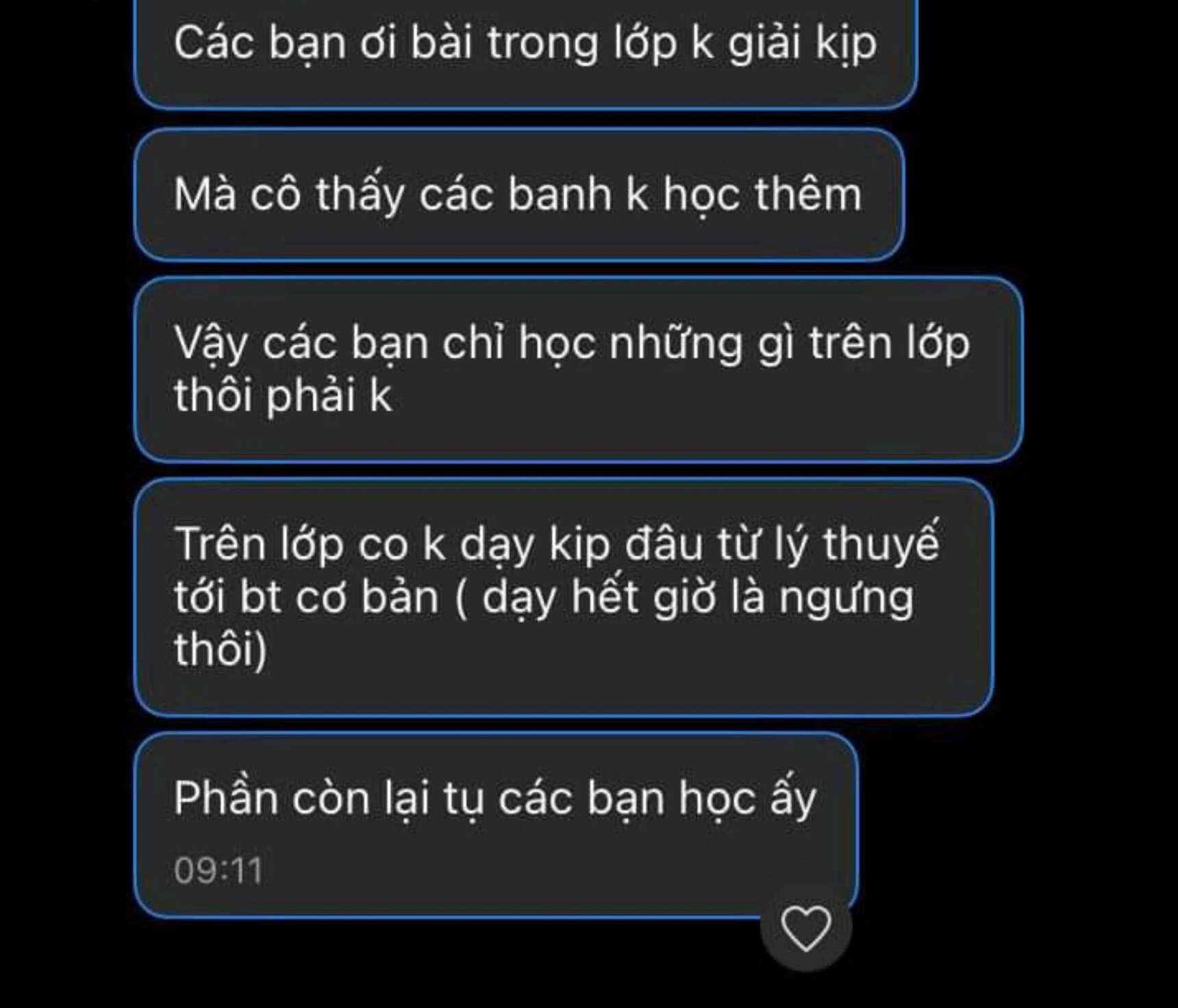 Nhắn tin hỏi học sinh 