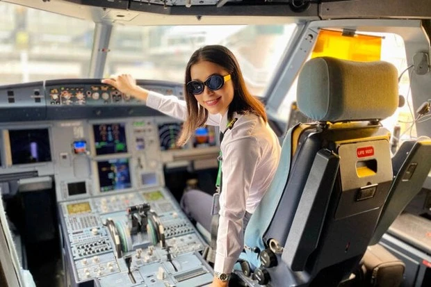 Ngành nghề nào có mức lương trăm triệu đồng/tháng, dễ xin việc làm?