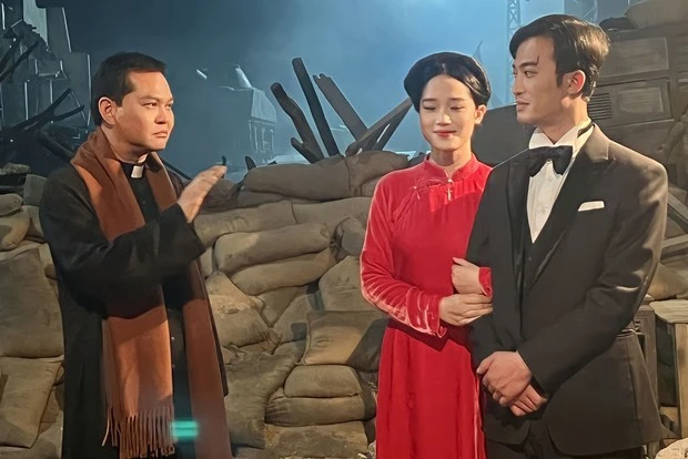 Cặp vợ chồng cùng đóng Đào, Phở Và Piano, nhờ 1 bát phở mà cứu vãn chuyện tình hơn 25 năm