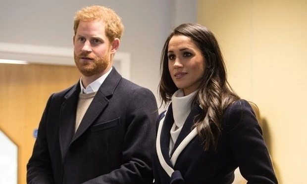 Harry - Meghan thua lỗ