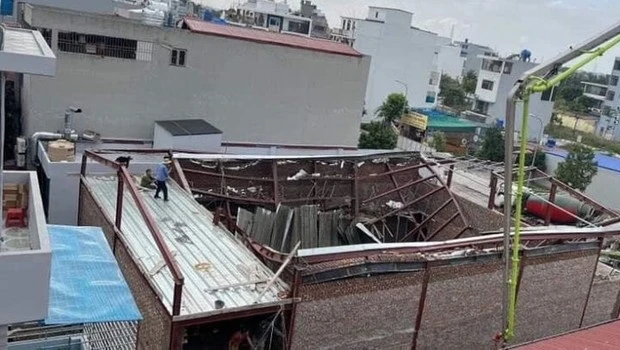 Sập nhà đang xây ở Thái Bình: Nạn nhân thứ 3 chết trên đường đi cấp cứu