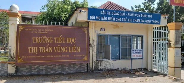 Cô giáo đánh học sinh bầm mông vì không làm bài được