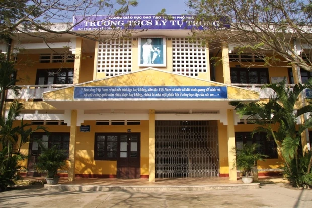 Những vụ bạo lực học đường rúng động nhất 2023: Học sinh xô xát đến mức tử vong, giáo viên bị hành hung