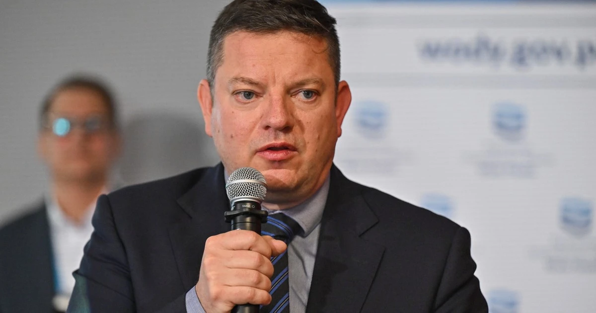 Rząd wydał wyrok na Wody Polskie. Wiceminister: dziurawe dachy, brak fundamentów [WYWIAD]