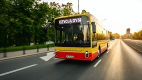 Nowe autobusy wyjechały na drogi. Zaskakujące dane z polskich miast