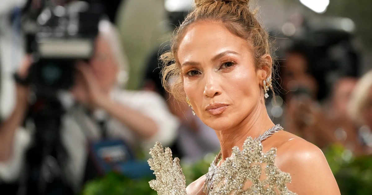 Fatalny rok Jennifer Lopez. Z miesiąca na miesiąc jest coraz gorzej
