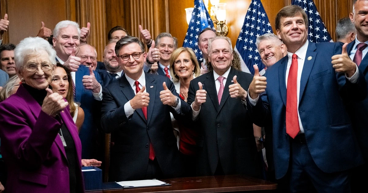 Wielka kapitulacja Partii Republikańskiej. Tak kongresmeni ugięli się pod presją Donalda Trumpa. 