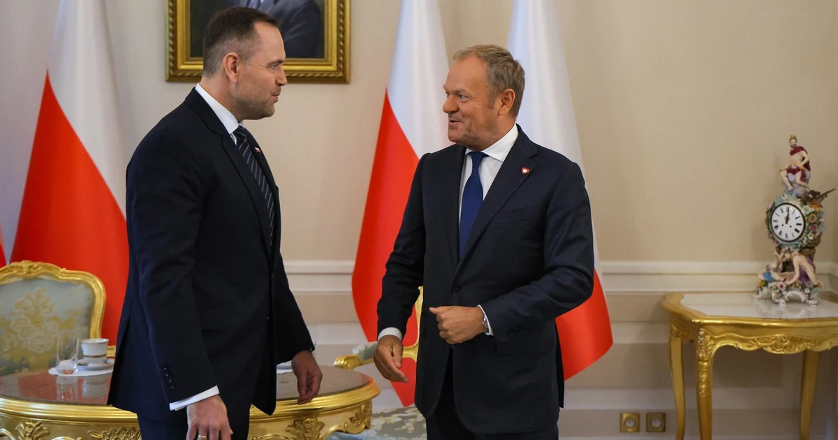 Donald Tusk musiał czekać na Karola Nawrockiego. Ekspert: to logika bokserskiego starcia