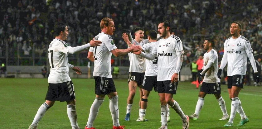 Legia i Raków skąpane w morzu pieniędzy. Tyle zarobiły polskie kluby w europejskich pucharach